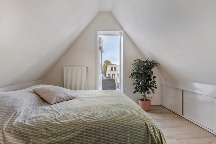 Foto 28 van Bloemstraat 162-3