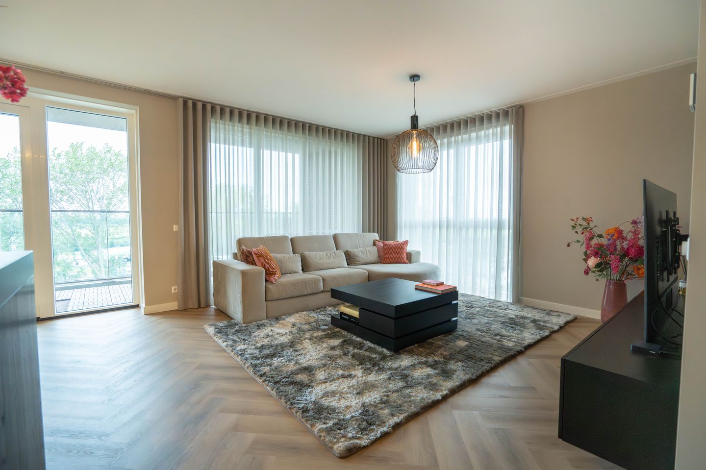 Foto 4 van Albertina Agnesstraat 224