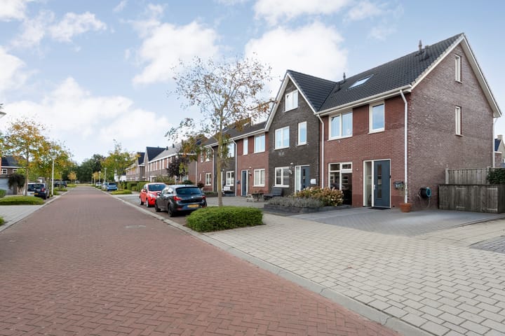 Photo 29 of De Maten 15