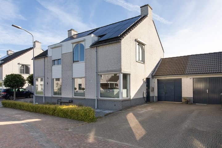 Foto 66 van Bevelandstraat 11