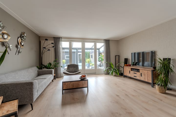 Foto 5 van Maurice Ravèlstraat 43