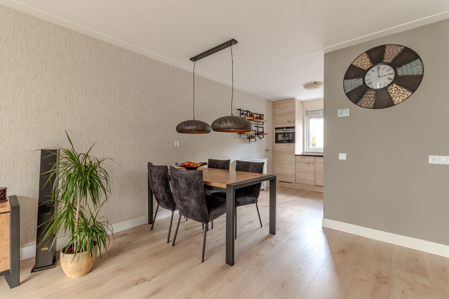 Photo 10 of Maurice Ravèlstraat 43