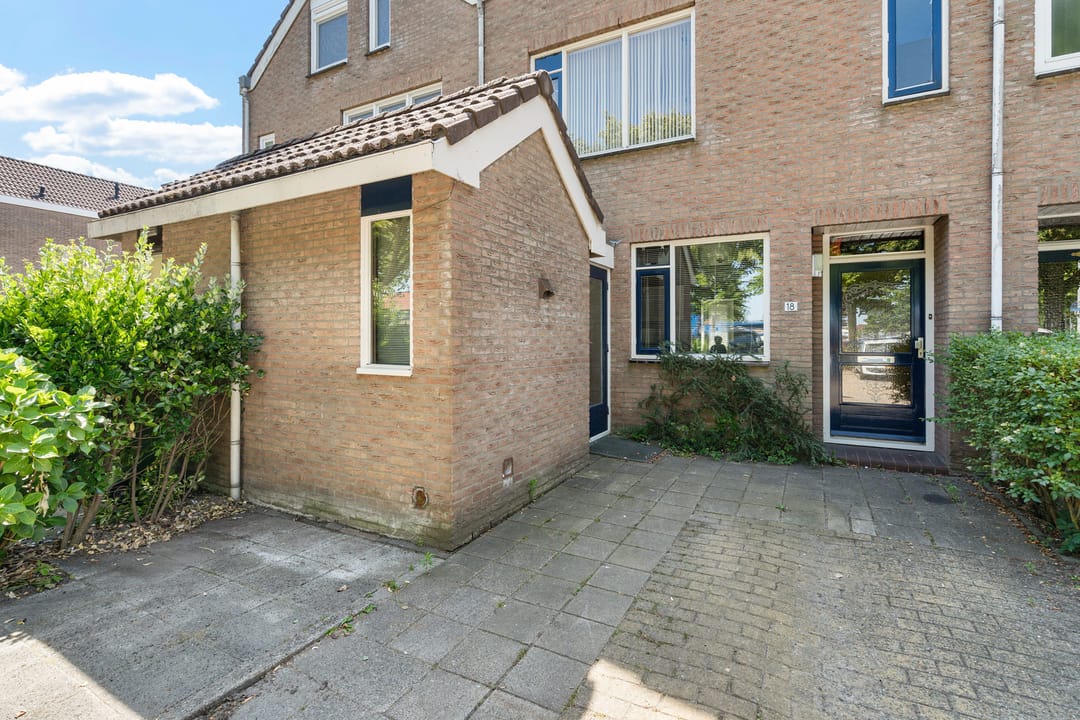 Foto 1 van Henneland 18