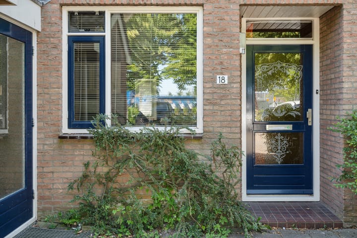 Foto 2 van Henneland 18