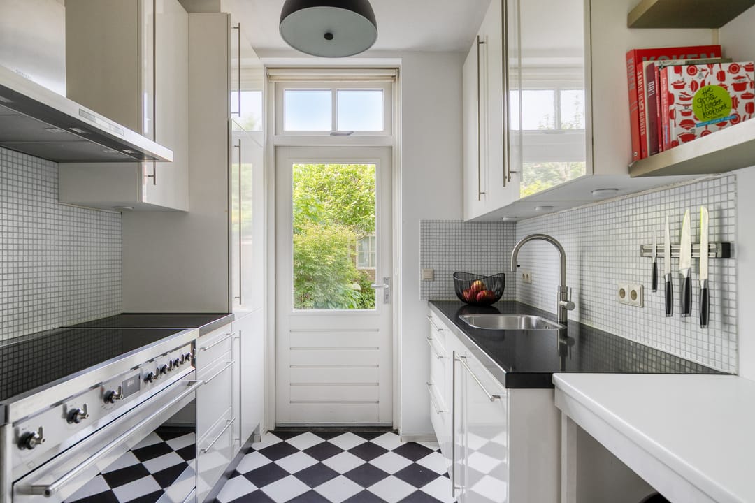 Foto 13 van Petrus Dondersstraat 76