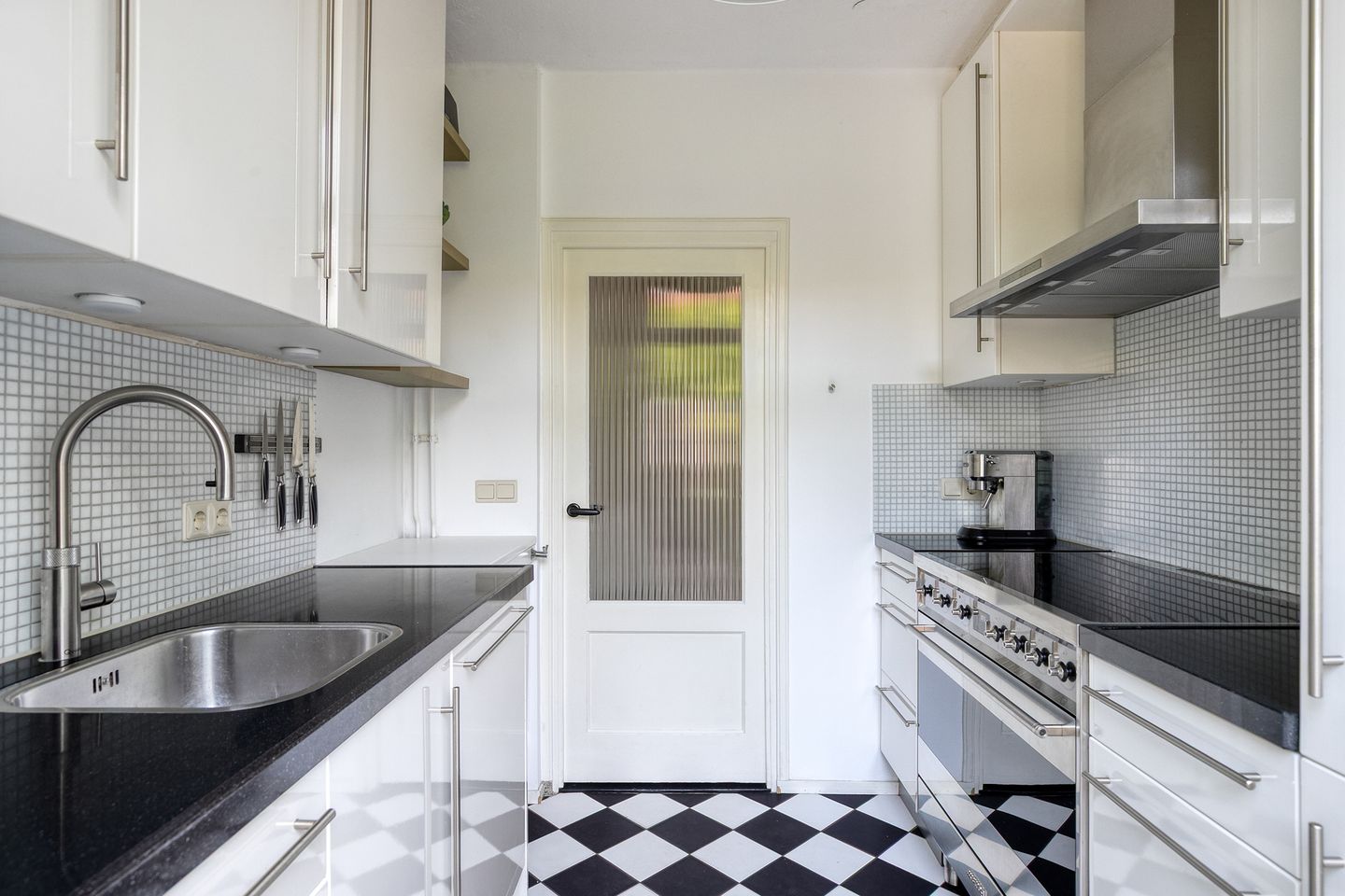 Foto 14 van Petrus Dondersstraat 76