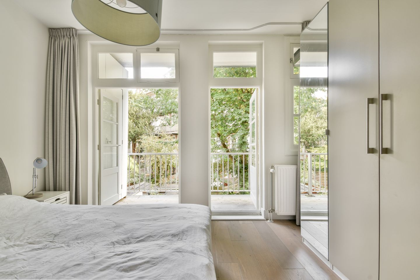 Foto 10 van Woubruggestraat 35-1