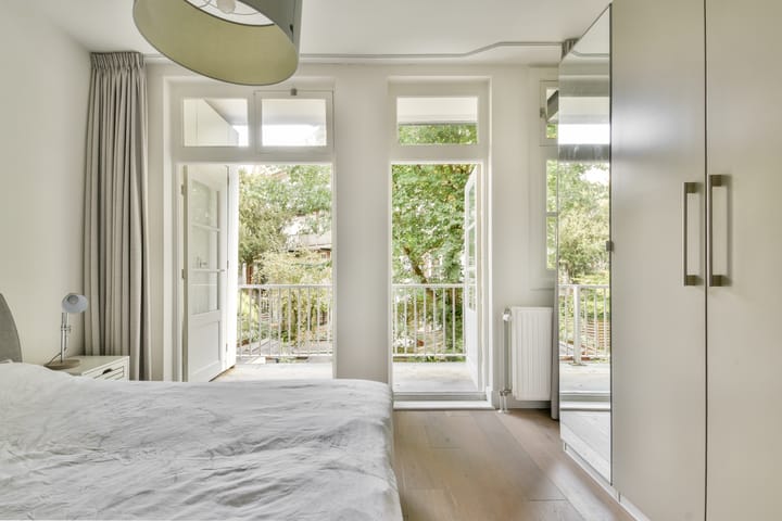 Foto 10 van Woubruggestraat 35-1