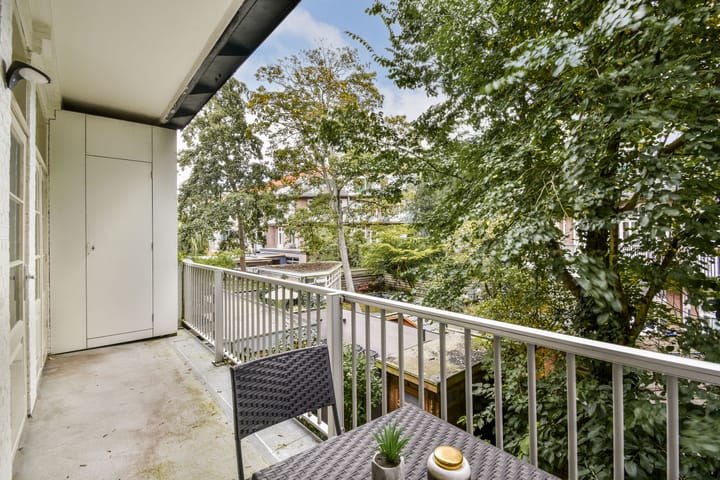 Foto 12 van Woubruggestraat 35-1