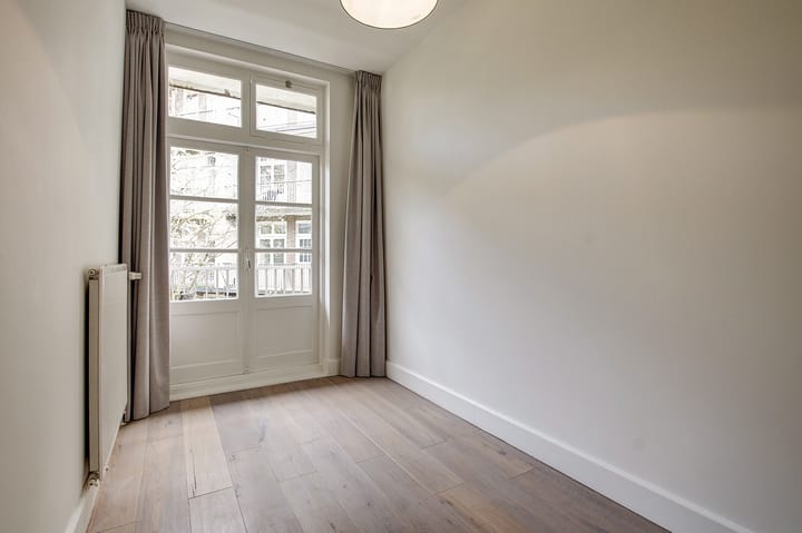 Foto 13 van Woubruggestraat 35-1