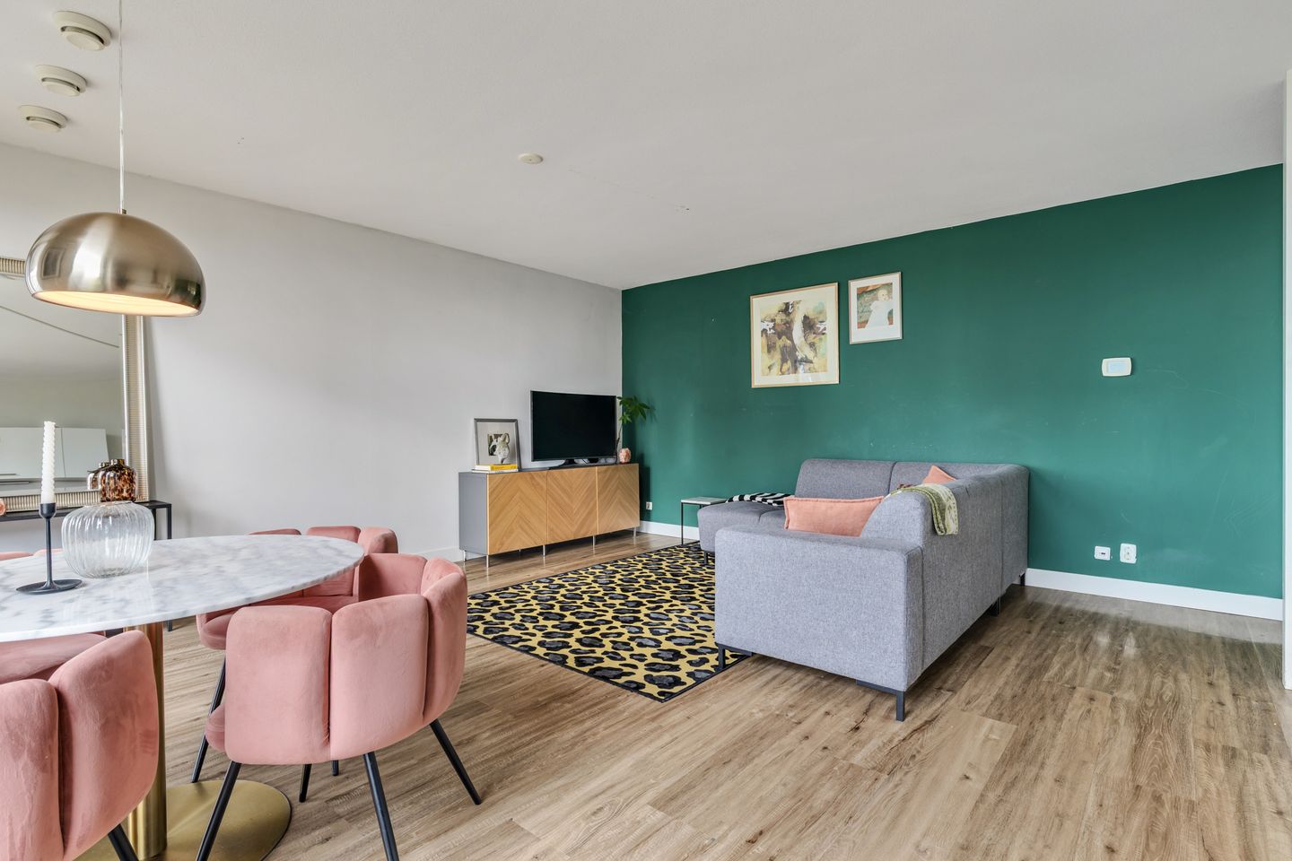 Foto 19 van Dirk Hartogstraat 125