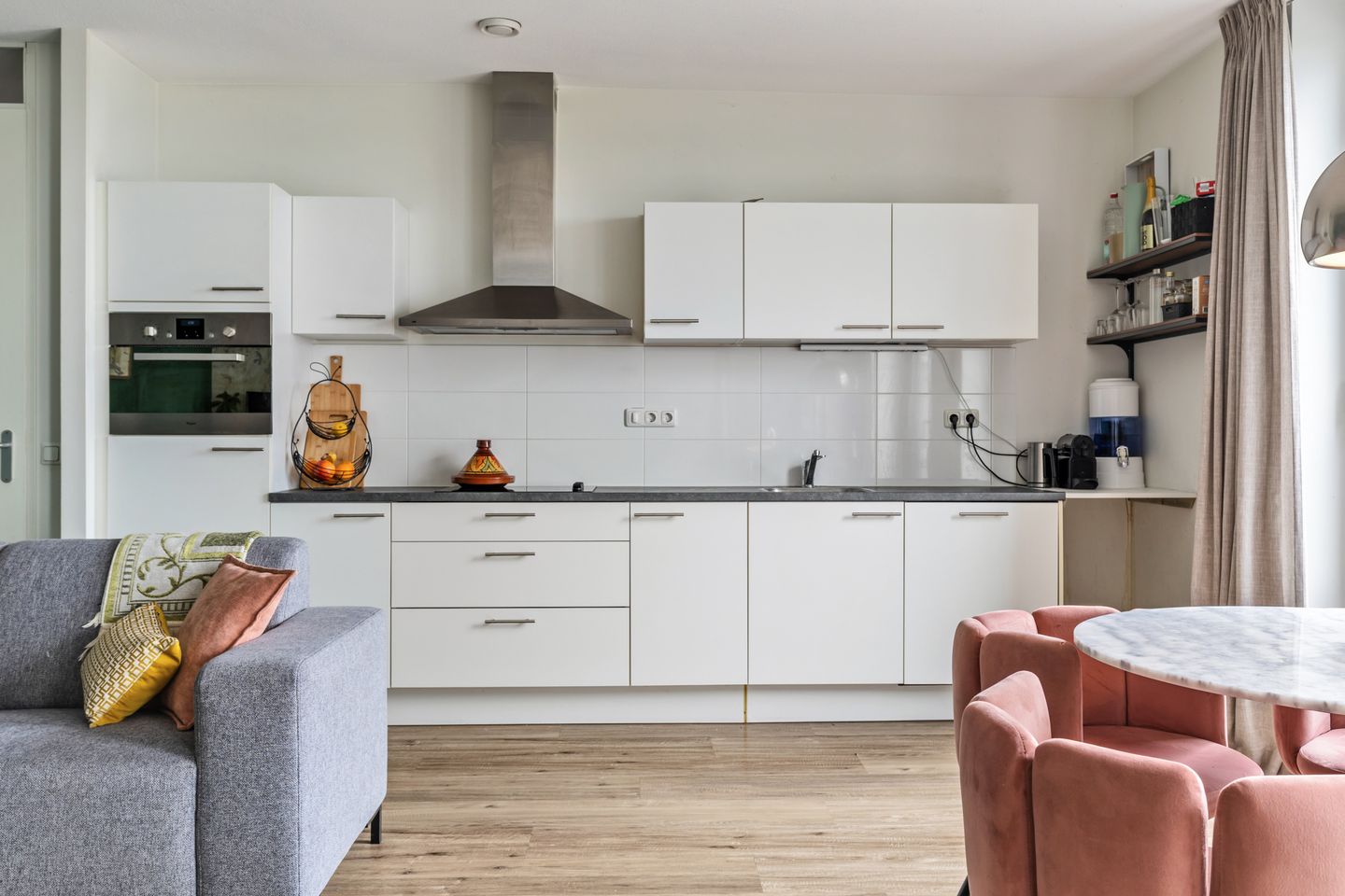 Foto 25 van Dirk Hartogstraat 125