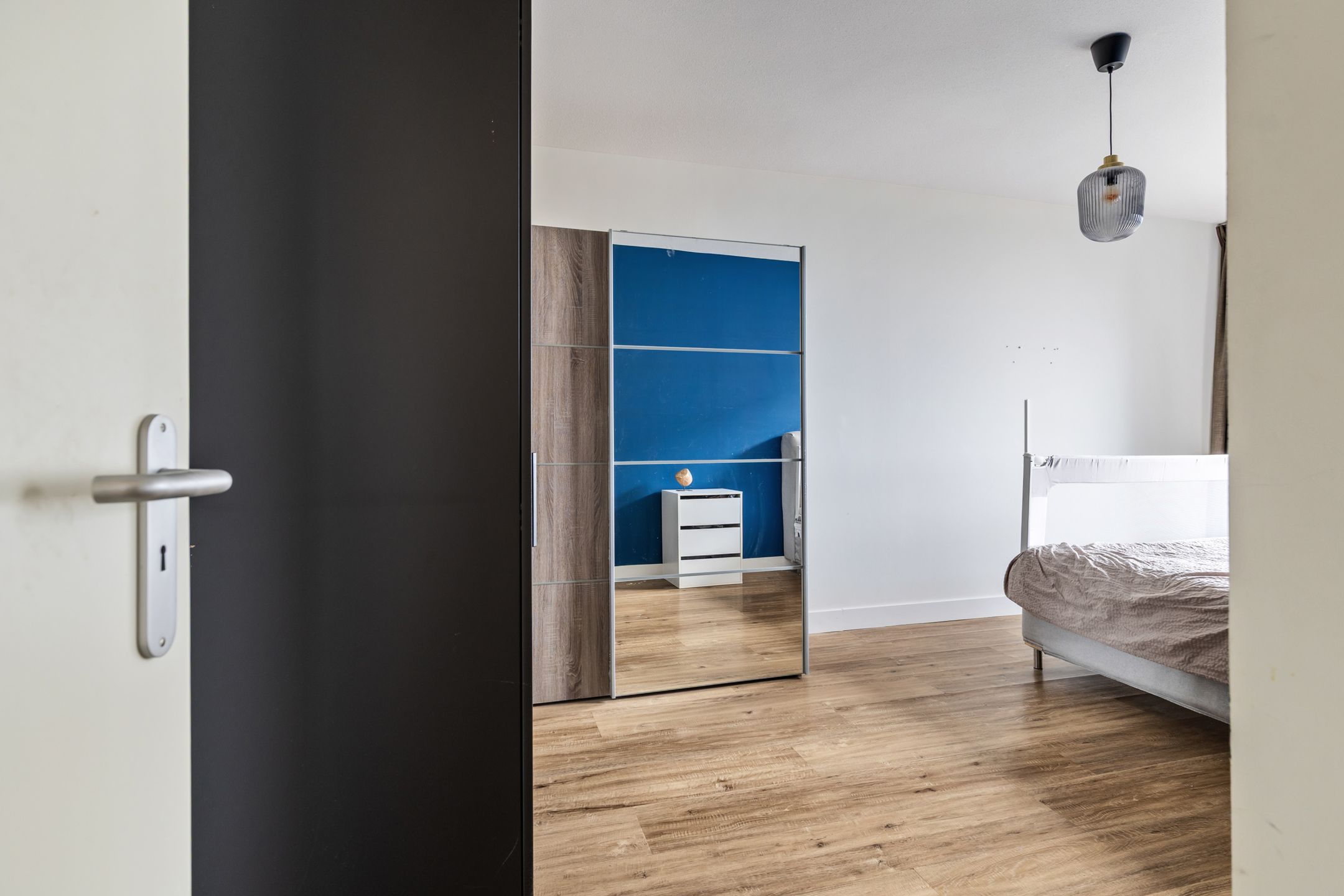 Foto 33 van Dirk Hartogstraat 125