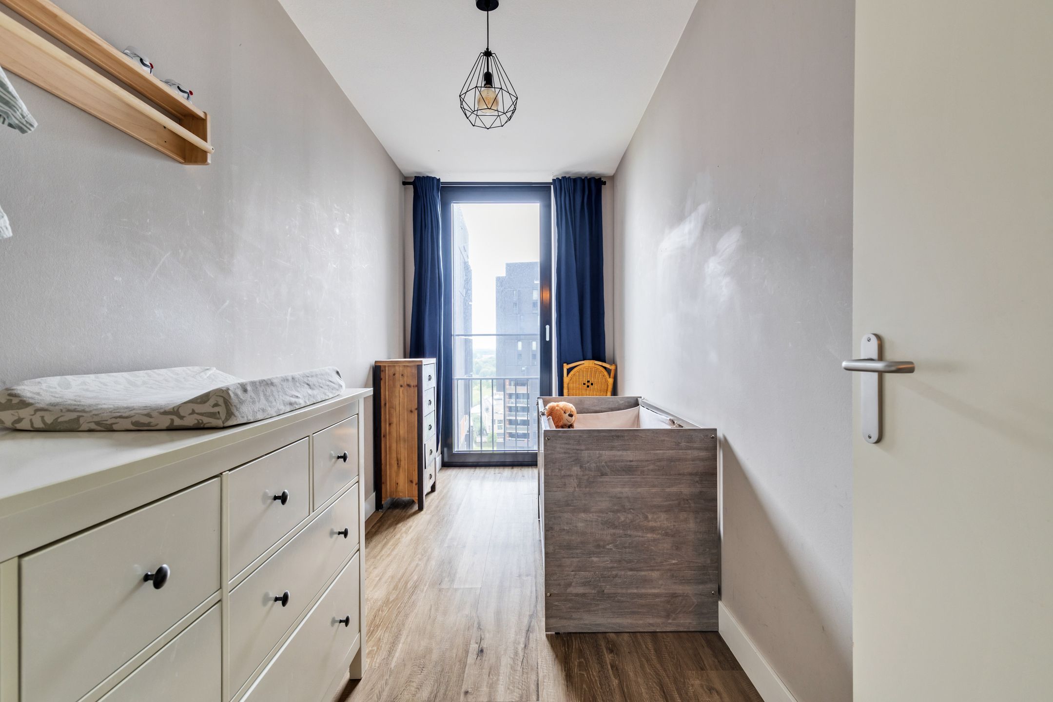 Foto 39 van Dirk Hartogstraat 125