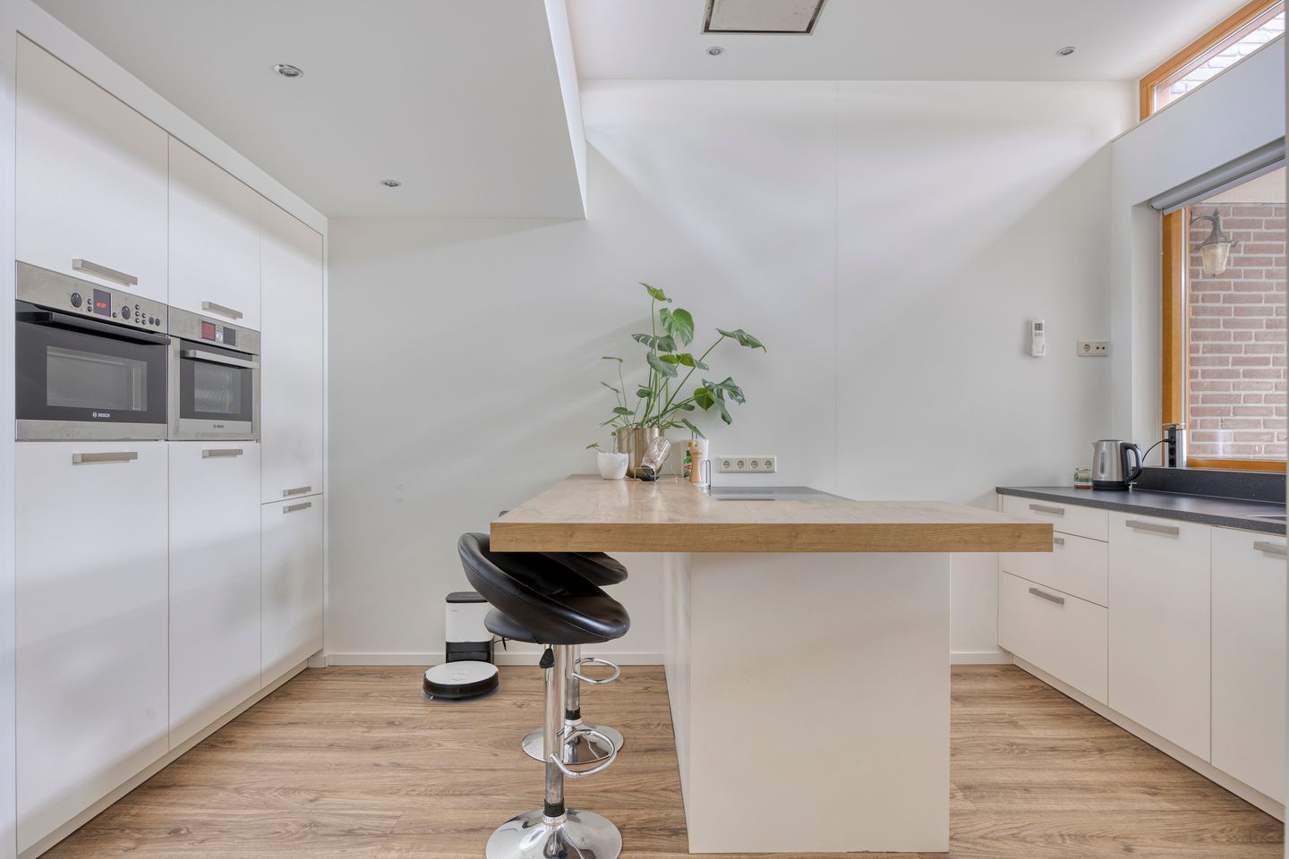 Photo 19 of Mgr. Bannenberglaan 1