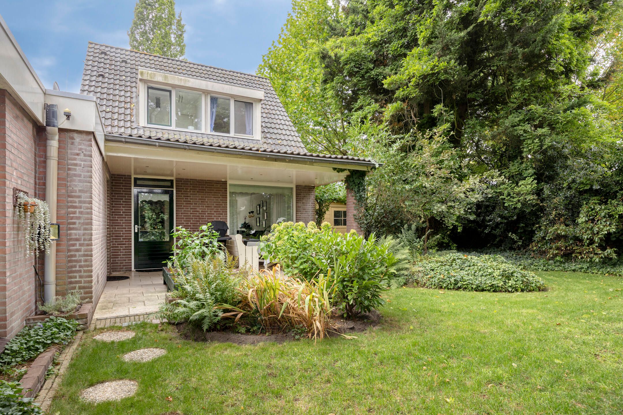 Photo 36 of Mgr. Bannenberglaan 1