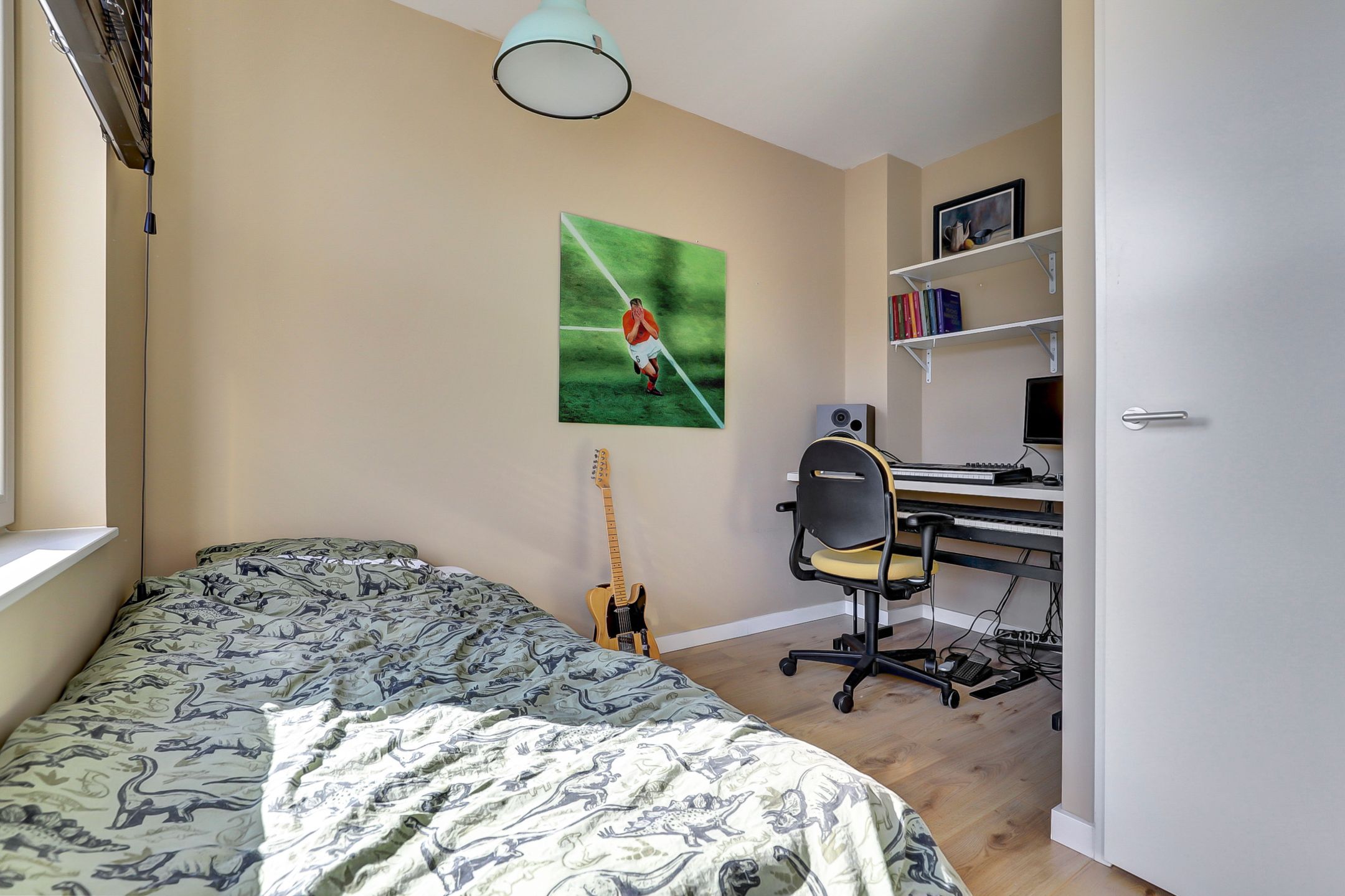 Photo 27 of Fröbelstraat 10