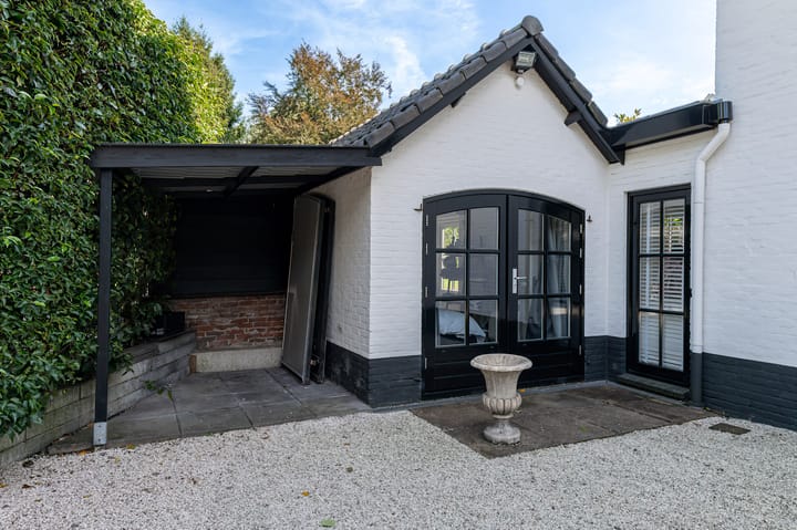 Photo 20 of Lambertus Hortensiuslaan 40