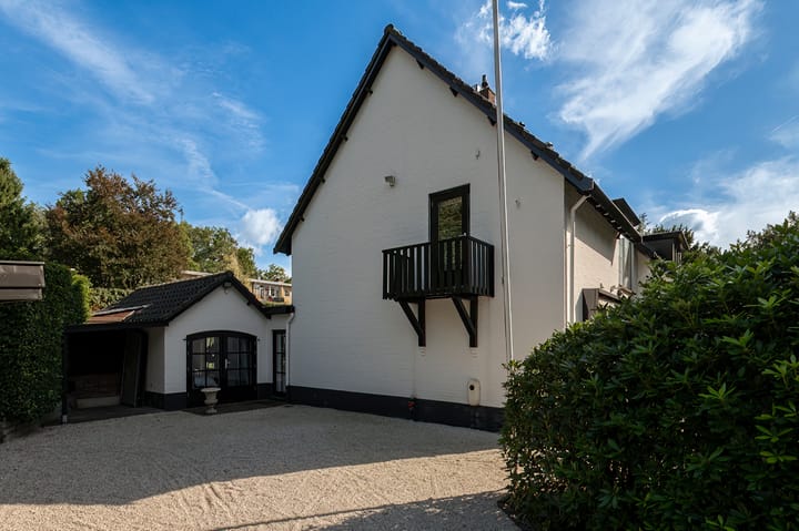 Photo 42 of Lambertus Hortensiuslaan 40