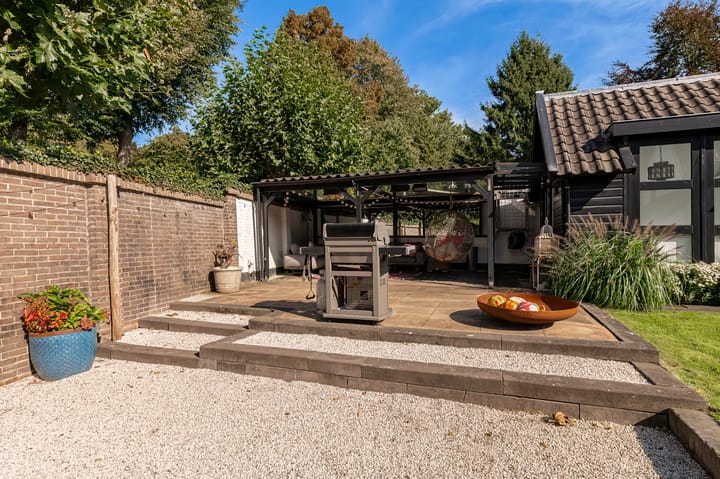 Photo 46 of Lambertus Hortensiuslaan 40