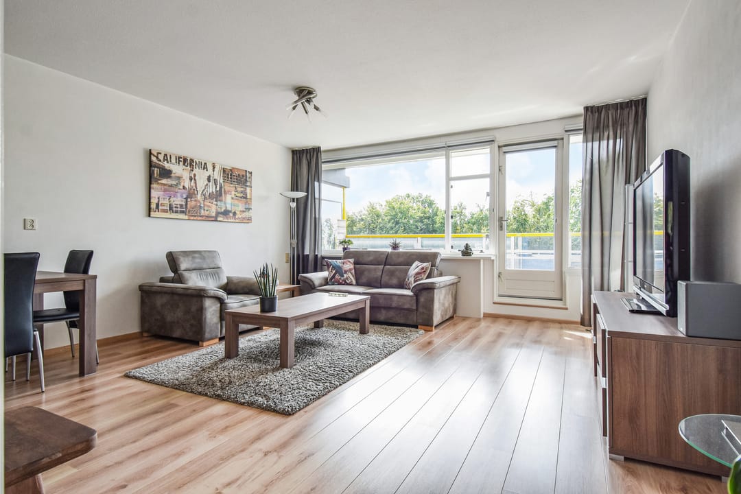 Photo 8 of De Brink 384