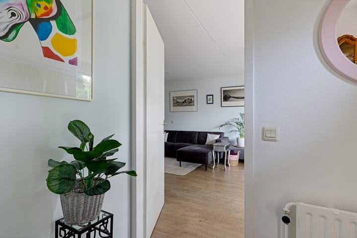 Photo 7 of Broekstukken 83