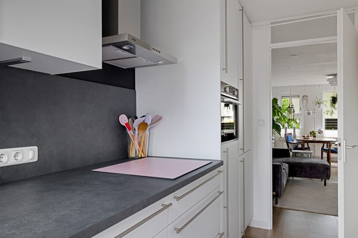 Photo 15 of Broekstukken 83