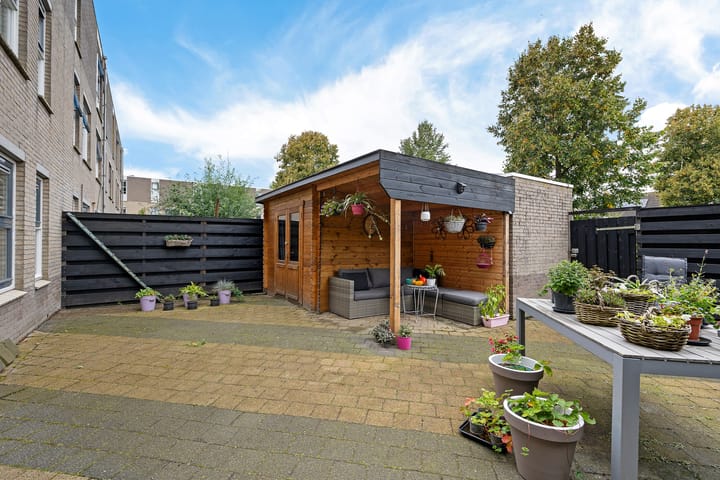 Photo 22 of Broekstukken 83