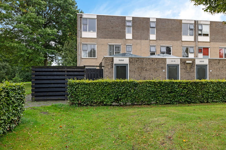 Photo 28 of Broekstukken 83