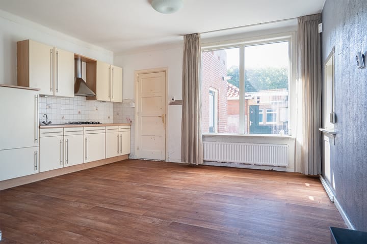 Foto 6 van Agostraat 19