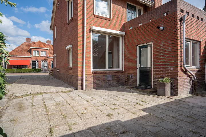 Foto 17 van Agostraat 19