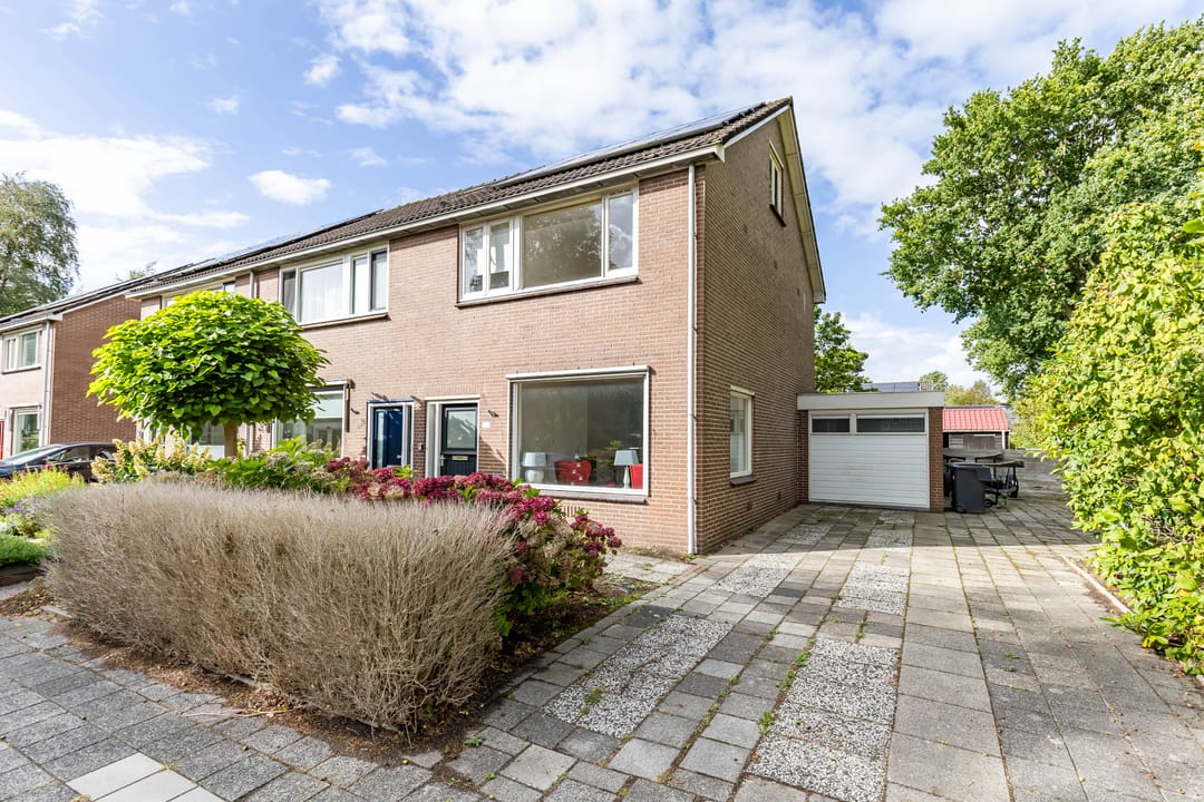 Foto 2 van Burgemeester van Panhuyslaan 135-B