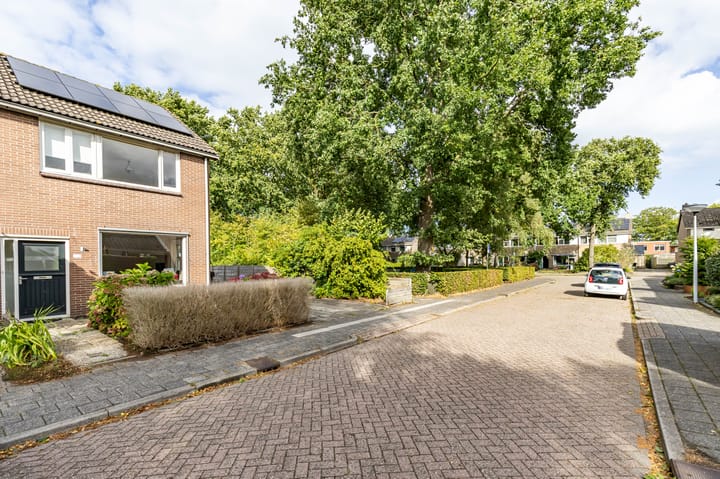 Foto 7 van Burgemeester van Panhuyslaan 135-B