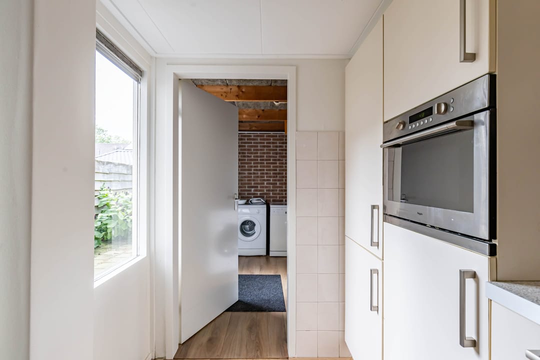 Foto 23 van Burgemeester van Panhuyslaan 135-B