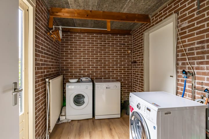 Foto 25 van Burgemeester van Panhuyslaan 135-B