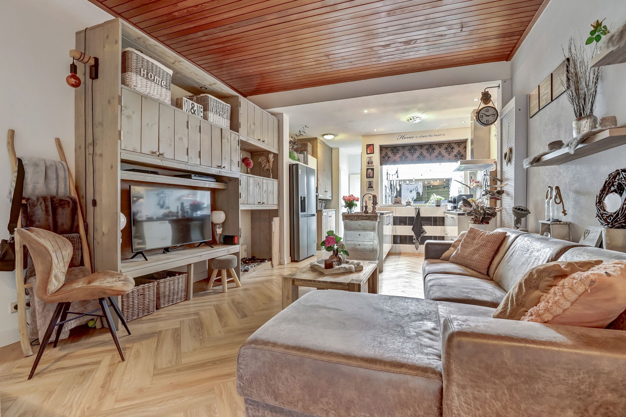 Foto 18 van Oegstgeesterweg 4