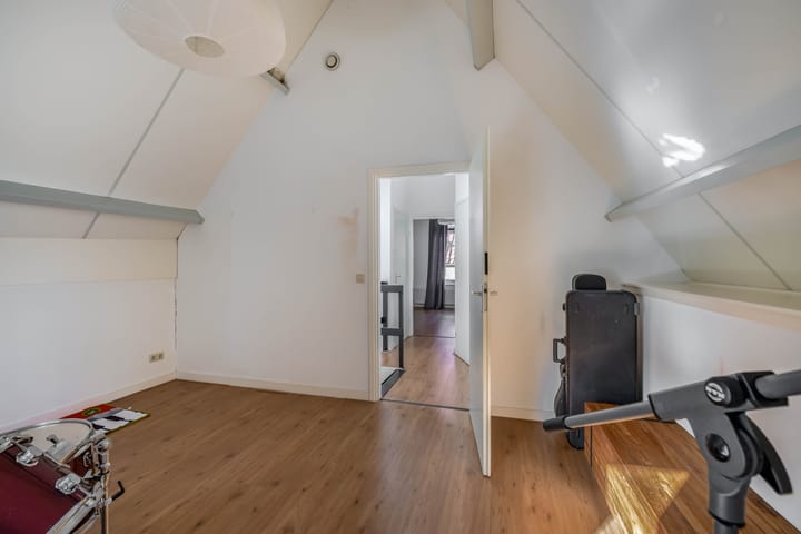 Photo 35 of Dijkstraat 4