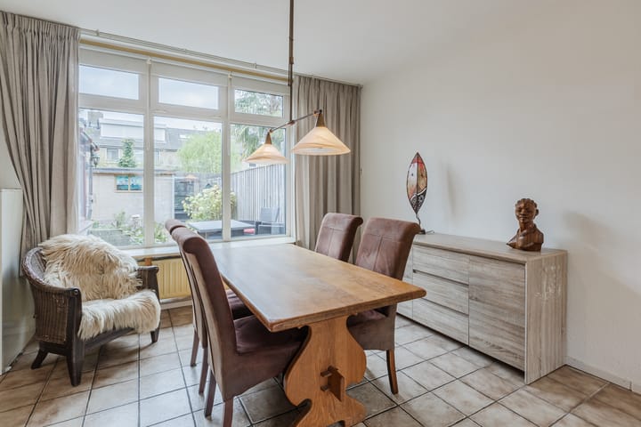 Foto 12 van Beelstraat 11