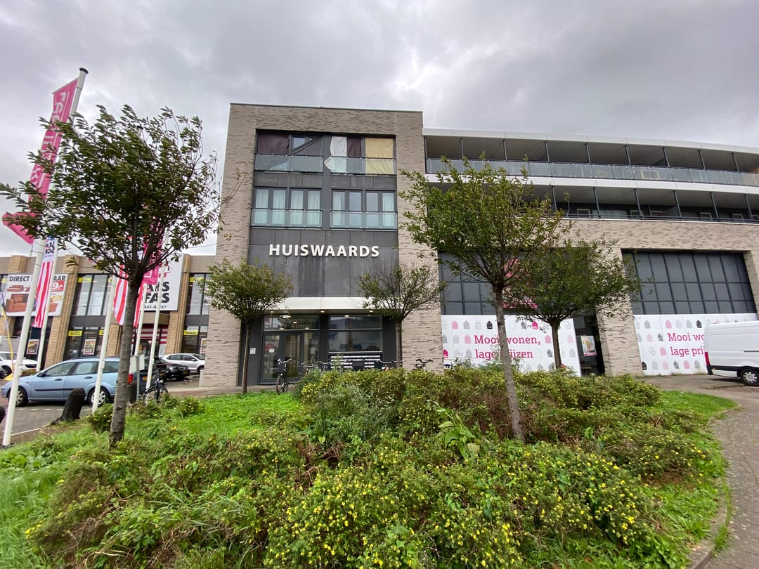 Foto 1 van Huiswaarderplein 6-A