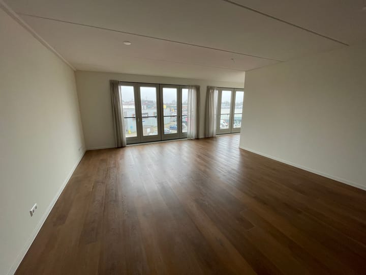 Foto 4 van Huiswaarderplein 6-A