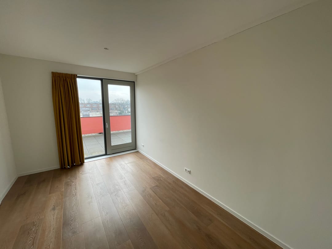 Foto 7 van Huiswaarderplein 6-A