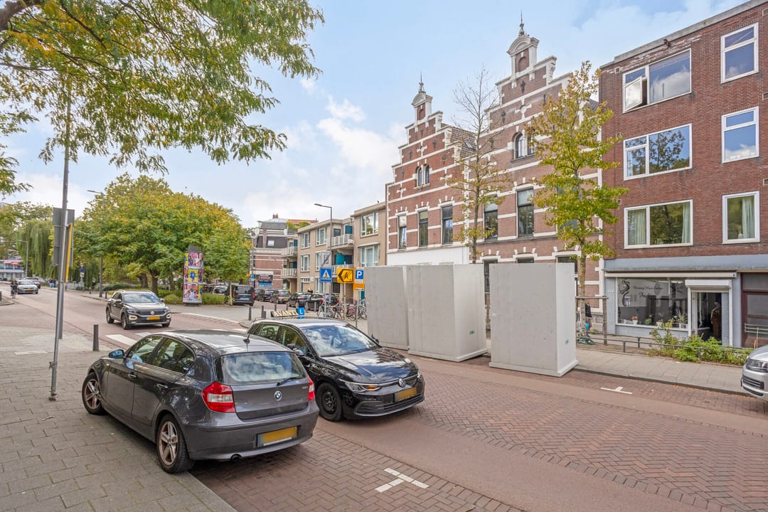 Photo 2 of Crooswijkseweg 125-D