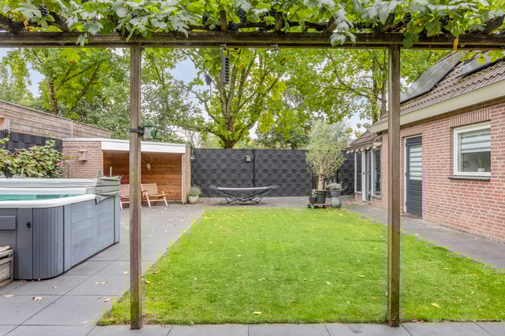 Photo 32 of Zeeltborch 7