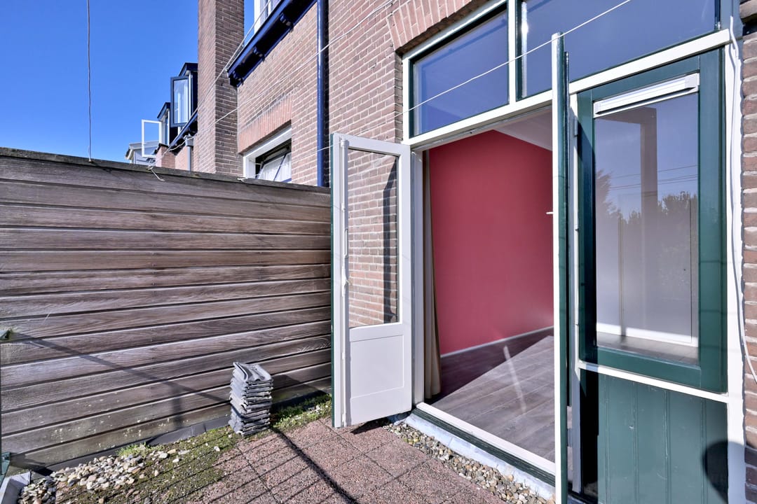 Photo 31 of Kerkstraat 14