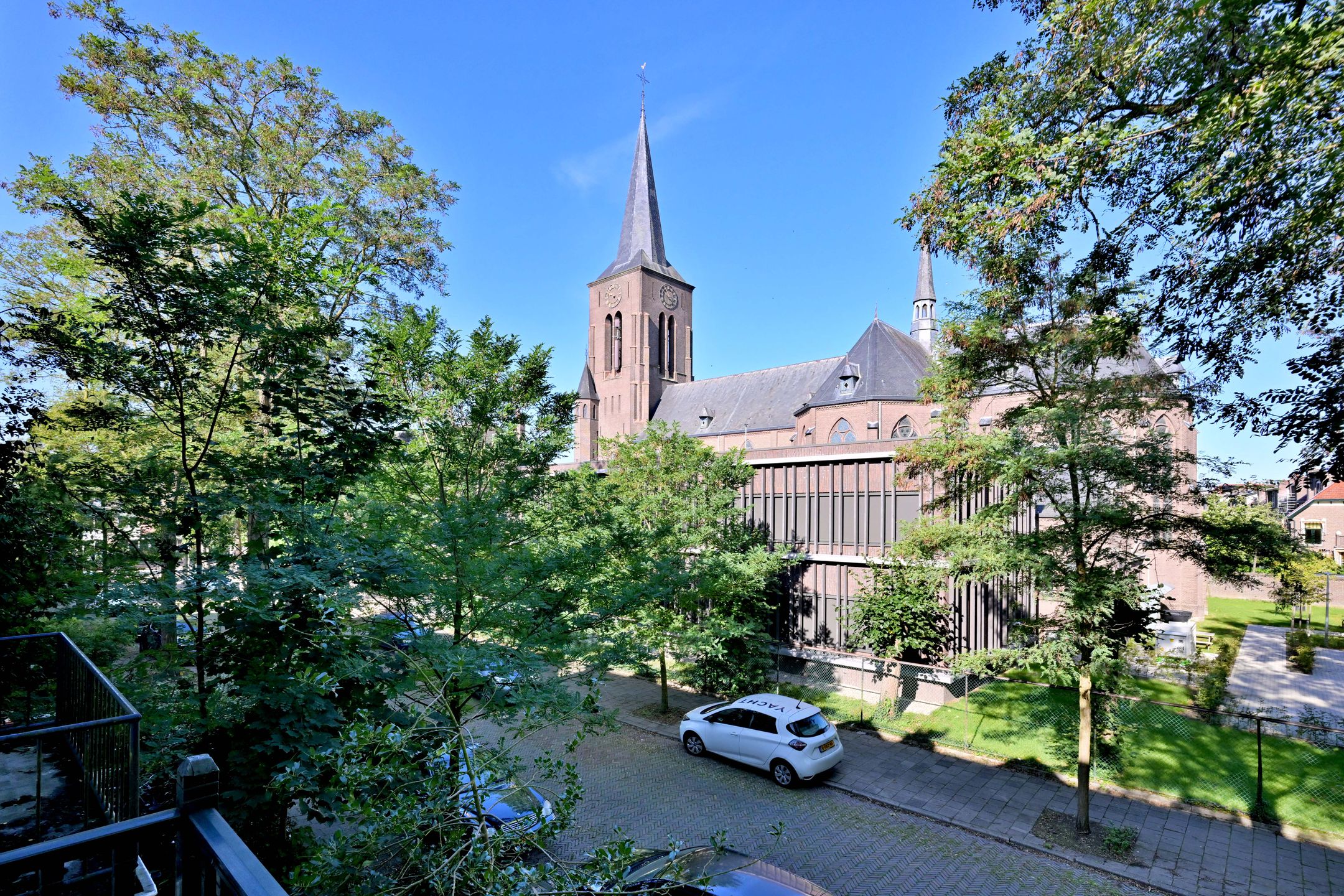 Photo 36 of Kerkstraat 14