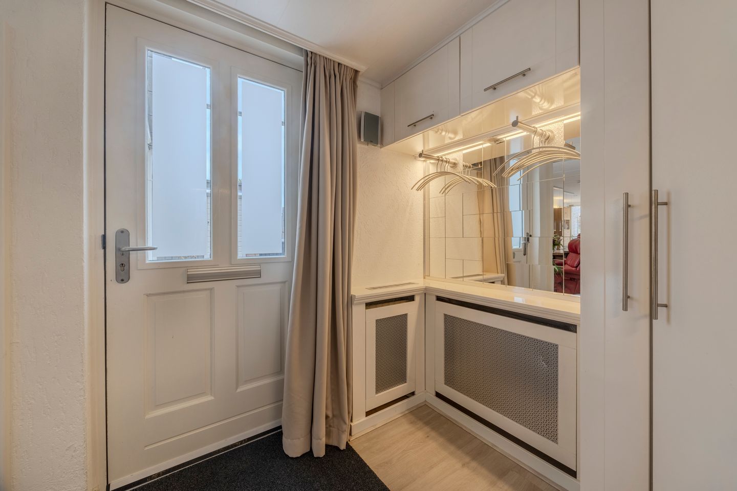 Photo 5 of van Heinsbergstraat 37