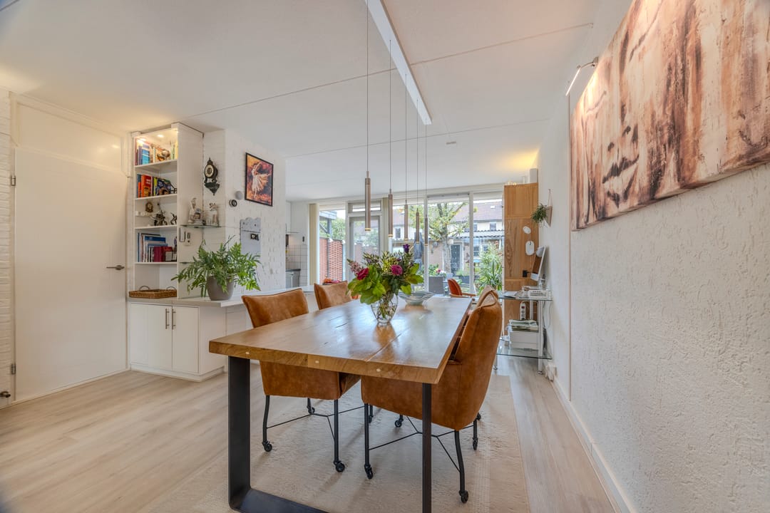 Photo 13 of van Heinsbergstraat 37