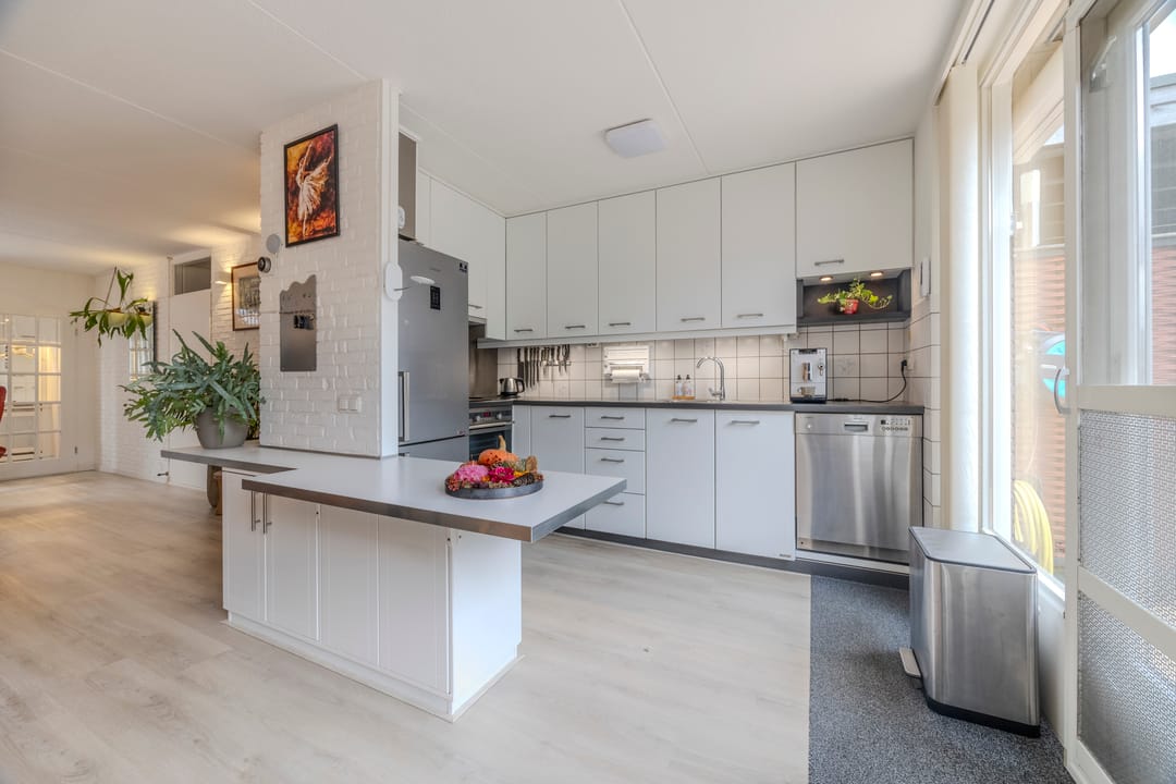 Photo 16 of van Heinsbergstraat 37