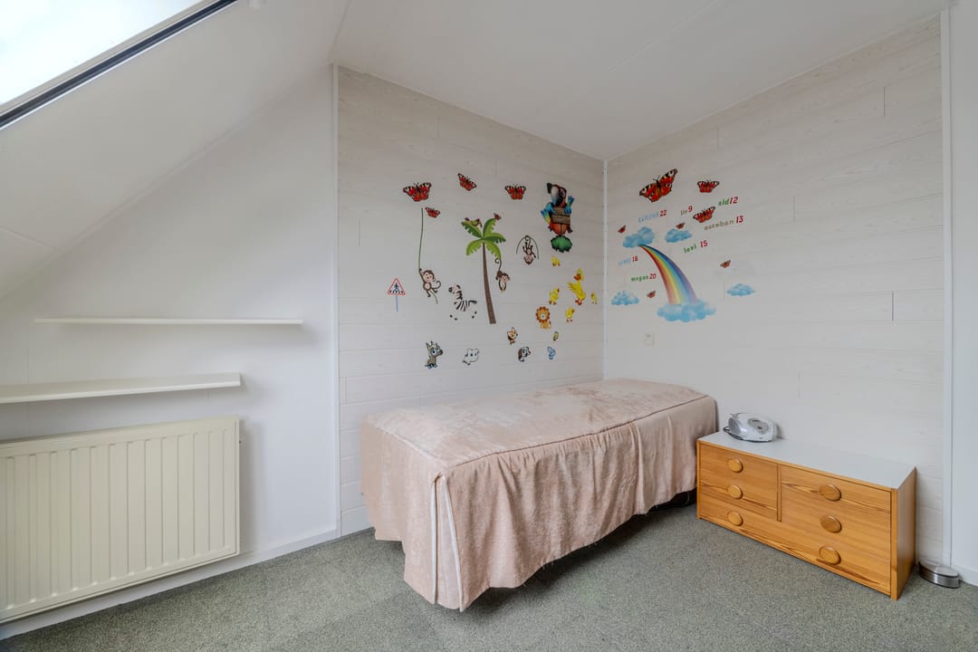 Photo 32 of van Heinsbergstraat 37