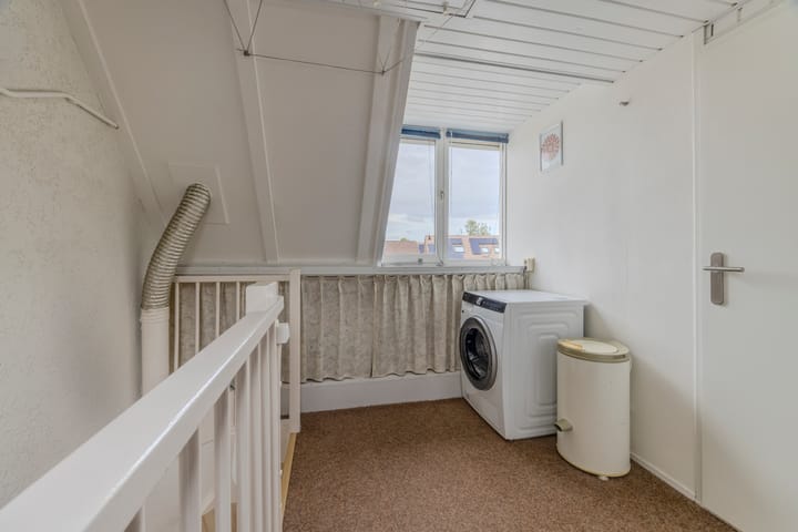 Foto 40 van van Heinsbergstraat 37